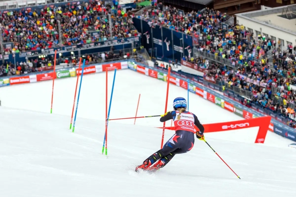 Mikaela Shiffrin beim Saalbach Slalom 2024. Foto: © GEPA pictures / saalbach.com Mikaela Shiffrin beim Saalbach Slalom 2024. Foto: © GEPA pictures / saalbach.com