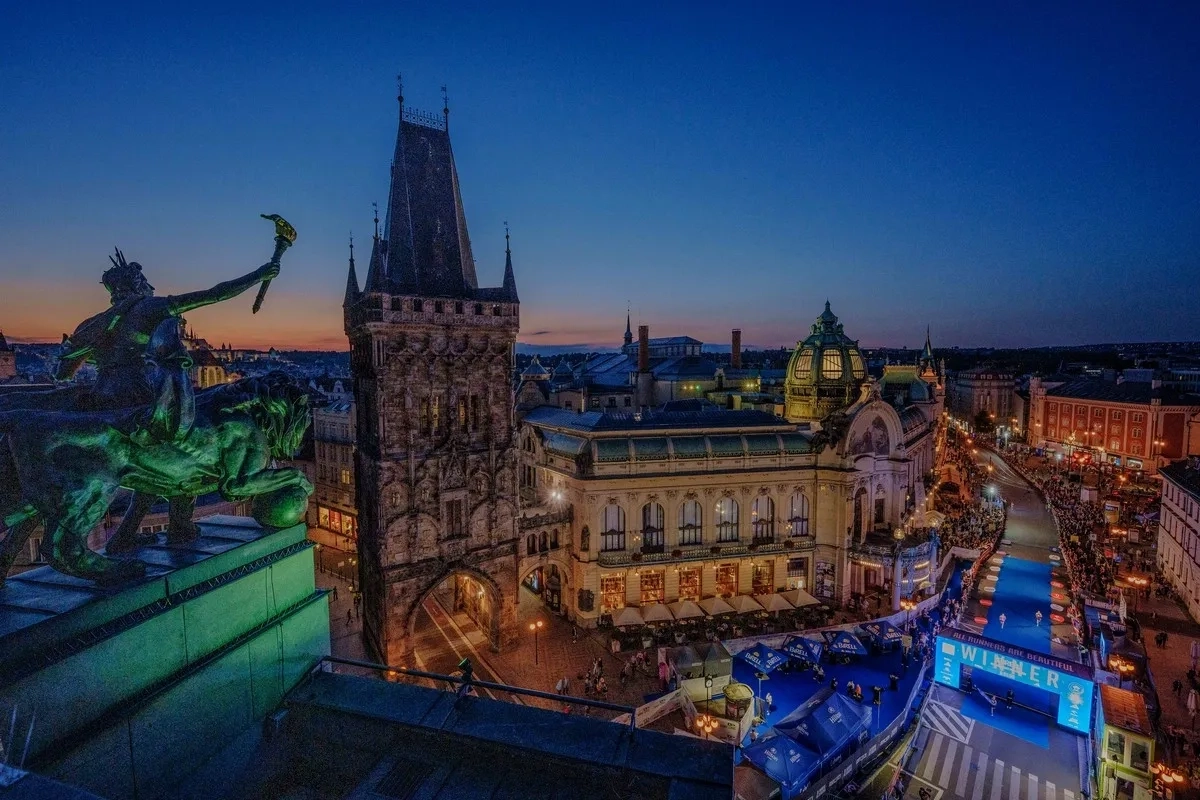 Birell 10K Night Race Prague 2025 (Foto: © RunCzech) Birell 10K Night Race Prague 2025 (Foto: © RunCzech)