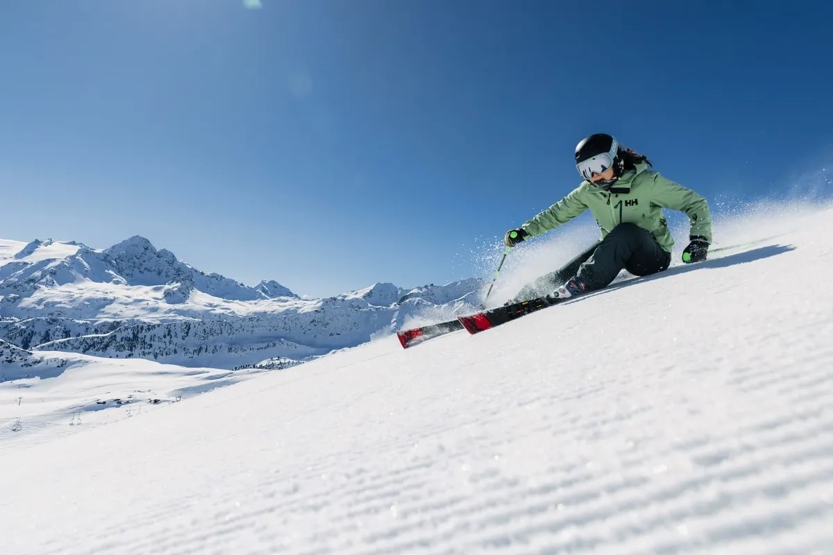 Espace San Bernardo (Foto: © Pierre Lucianaz) Espace San Bernardo (Foto: © Pierre Lucianaz)