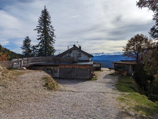 Wettersteinhütte im November 2023