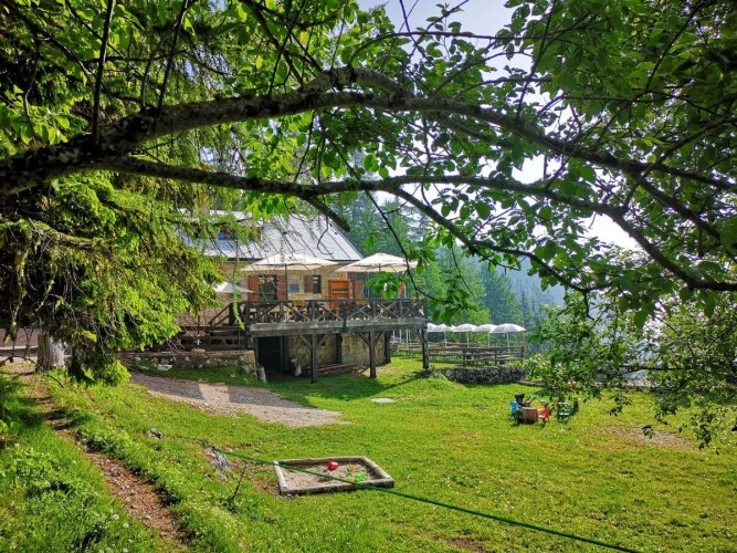 Überetscher Hütte (Rifugio Oltradige al Roen), Foto (c) Betreiber