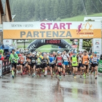 Lebensgefahr durch Unwetter: Beliebter Berglauf abgebrochen