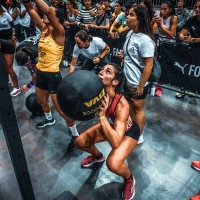 Wall Balls bei Hyrox