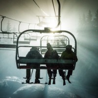 Skiing La Cluasz (C) Aravis / David Machet