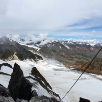 Hintere Schwärze - Normalweg 21: Blick hinab vom Gipfel