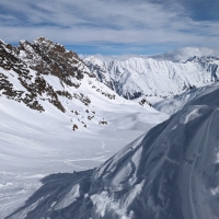 Skitour K2, Bild 28: Blick vom Joch auf den Aufstiegsweg.