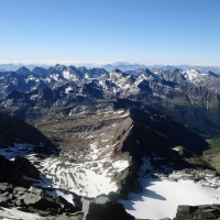 Und geschafft. Nach etwa 5 Stunden fast ausschließlich &quot;gemütlicher&quot; Wanderung ist der Großglockner-Gipfel erreicht.