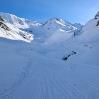 Skitour Wildspitze 19: Blick zurück im Taschachtal Richtung Taschahhaus (rechts, nicht sichbar).