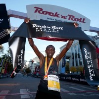 Charles Wanjiku (Boulder, Col.) won the Denver Half Marathon 2018 with his first-place effort clocking a time of 1:06:38   (c) Donald Miralle/Getty Images for Rock &#039;n&#039; Roll Marathon Series