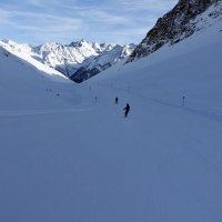Talabfahrt vom Gletscher bis zum Gaislachkogl Tal