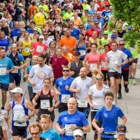 Knapp 1800 Sportler haben sich den Feiertag am 1 Mai in Leoberdorf erlaufen (C) GREGOR NESVADBA