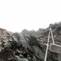 Grossglockner (42) Der Steig ist sehr gut gesichert und sollte keine große Herausforderung für den Bergsteiger darstellen