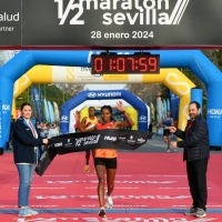 Sevilla Halbmarathon 2024, Foto: © Juan José Úbeda