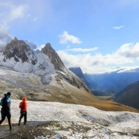 Ultra-Trail du Mont-Blanc 2025: Die Strecke nach einem überraschend frühen Wintereinbruch.