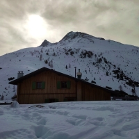 Schweinfurter Hütte im Winter 2023