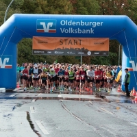Oldenburg Marathon 2023, Start: 10 km. Foto: © Matthias Wilcynski