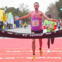 Medio Maratón de Sevilla 2026: Sieger Emmanuel Roudolff (© Veranstalter)