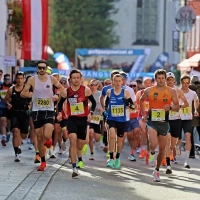Wolfgangseelauf 2025: Start zum 27-km-Lauf
