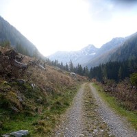 Bergtour-Ankogel-8: Nach der Hütte folgen einige Kehren gemütlich bergauf