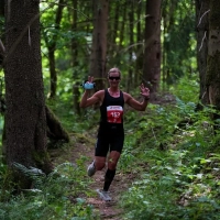 Schneekopflauf Schmiedefeld 2025: Ann-Kathrin Deubner siegt über die 22,2 km lange Distanz. (Foto: © Rennsteiglauf / Christoph Beetz)